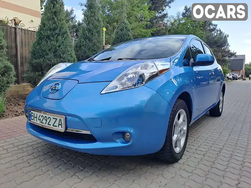 Хэтчбек Nissan Leaf 2013 null_content л. Автомат обл. Одесская, Одесса - Фото 1/14