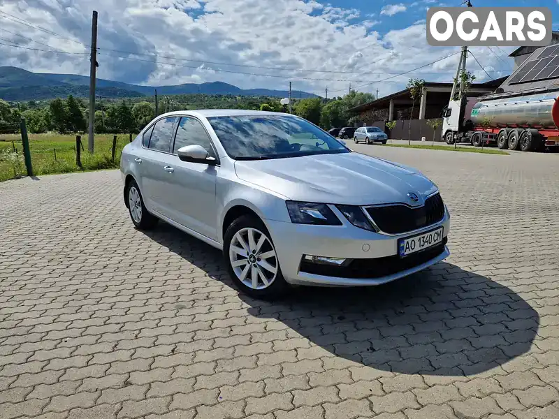 Ліфтбек Skoda Octavia 2019 1.6 л. Ручна / Механіка обл. Закарпатська, Свалява - Фото 1/16