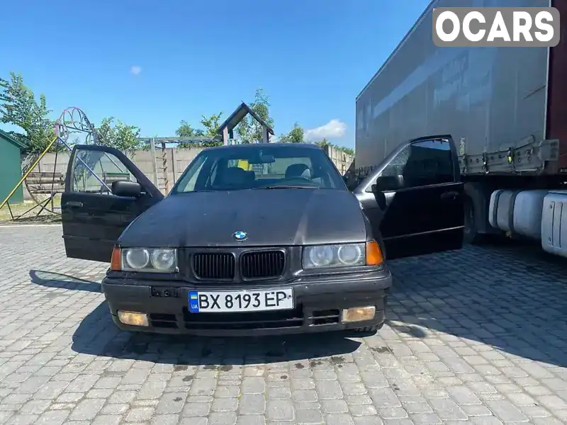 Седан BMW 3 Series 1992 2 л. Ручна / Механіка обл. Чернівецька, Сторожинець - Фото 1/8