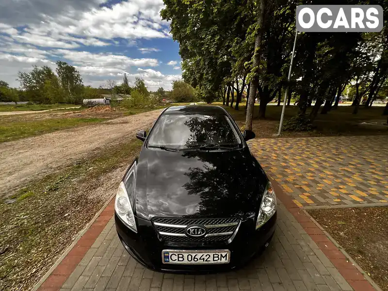 Хэтчбек Kia Ceed 2008 1.6 л. Ручная / Механика обл. Черниговская, Репки - Фото 1/21