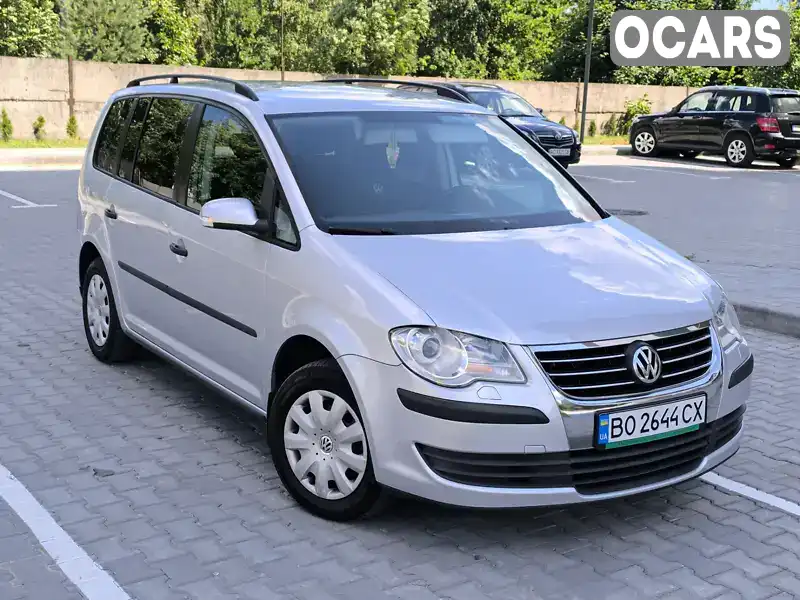 Минивэн Volkswagen Touran 2007 1.9 л. Ручная / Механика обл. Волынская, Ковель - Фото 1/21