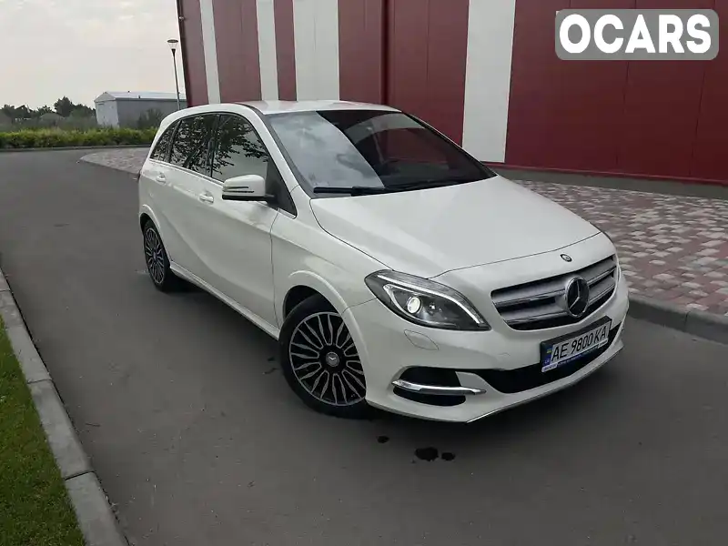 Хэтчбек Mercedes-Benz B-Class 2015 null_content л. Автомат обл. Днепропетровская, Днепр (Днепропетровск) - Фото 1/21