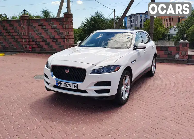 Внедорожник / Кроссовер Jaguar F-Pace 2019 2 л. Автомат обл. Ровенская, Ровно - Фото 1/21