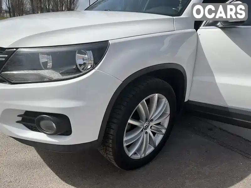 Позашляховик / Кросовер Volkswagen Tiguan 2012 1.98 л. Автомат обл. Черкаська, Черкаси - Фото 1/10