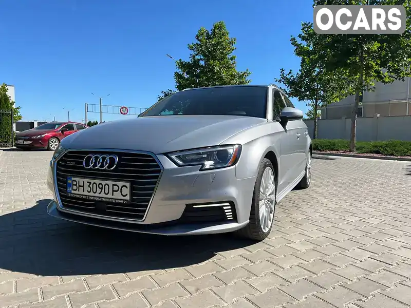 Хэтчбек Audi A3 Sportback 2017 1.4 л. Автомат обл. Одесская, Одесса - Фото 1/18