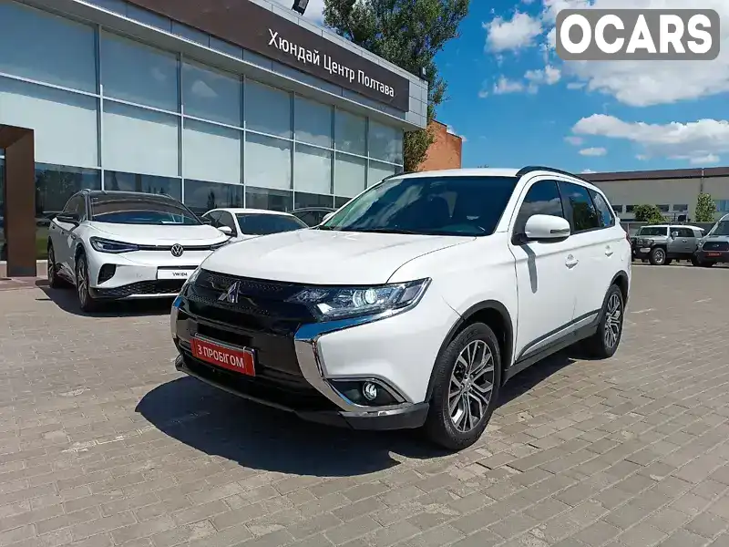 Внедорожник / Кроссовер Mitsubishi Outlander 2015 2.36 л. Вариатор обл. Полтавская, Полтава - Фото 1/21