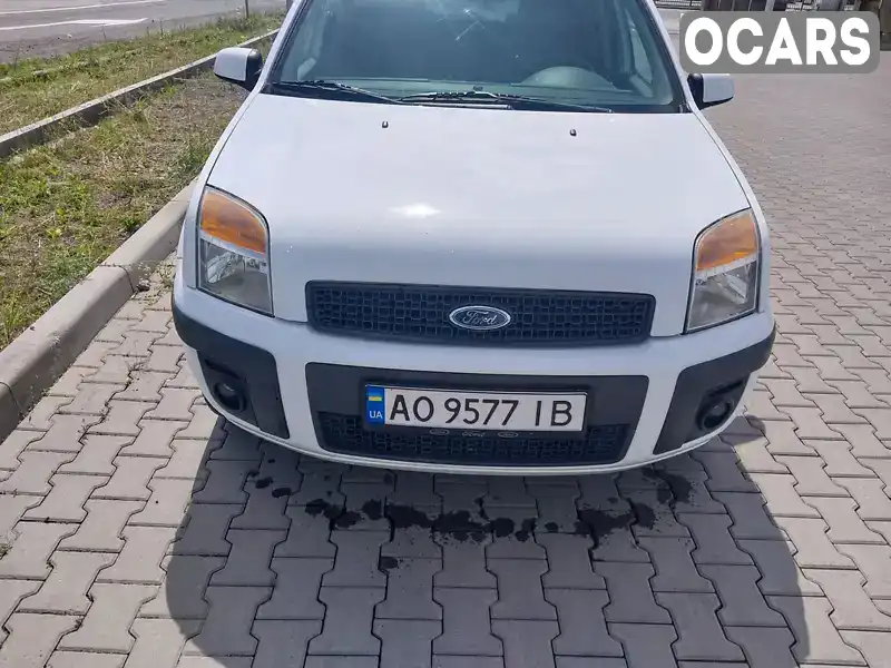 Хэтчбек Ford Fusion 2008 1.39 л. Ручная / Механика обл. Закарпатская, Мукачево - Фото 1/20