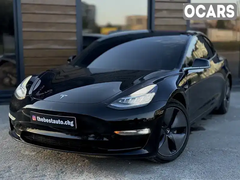 Седан Tesla Model 3 2018 null_content л. Автомат обл. Львовская, Червоноград - Фото 1/21