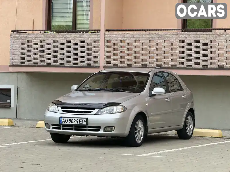 Хэтчбек Chevrolet Lacetti 2006 1.8 л. Автомат обл. Закарпатская, Ужгород - Фото 1/11