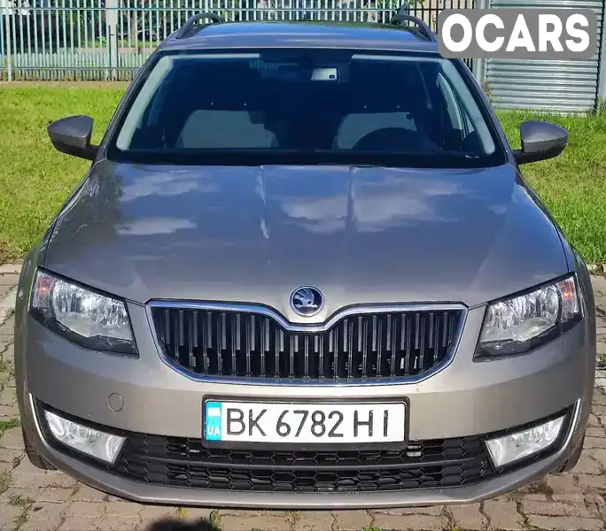 Универсал Skoda Octavia 2016 1.6 л. Ручная / Механика обл. Ровенская, Ровно - Фото 1/13