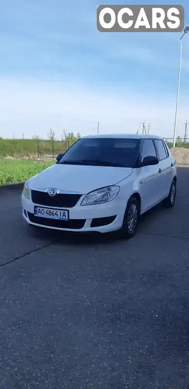 Хэтчбек Skoda Fabia 2013 1.4 л. Ручная / Механика обл. Закарпатская, Виноградов - Фото 1/13