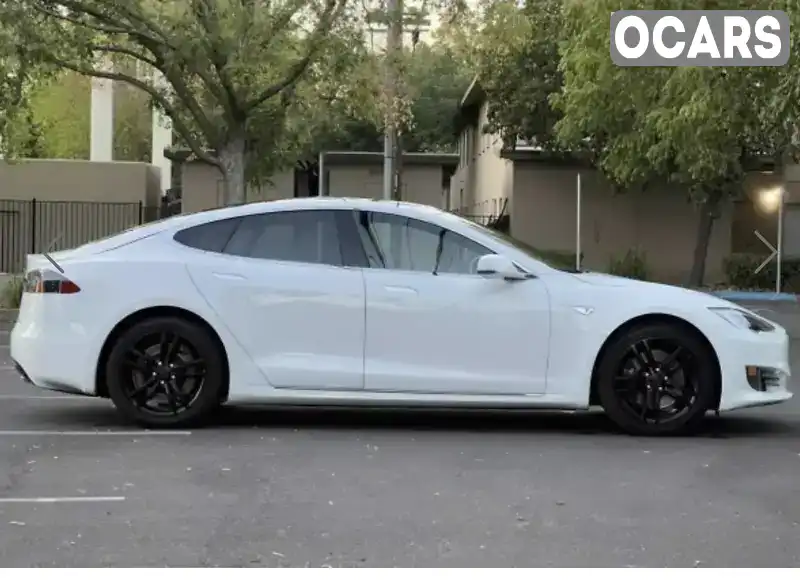 Лифтбек Tesla Model S 2013 null_content л. Автомат обл. Киевская, Киев - Фото 1/10