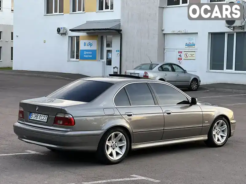 Седан BMW 5 Series 2002 3 л. Автомат обл. Рівненська, Рівне - Фото 1/21