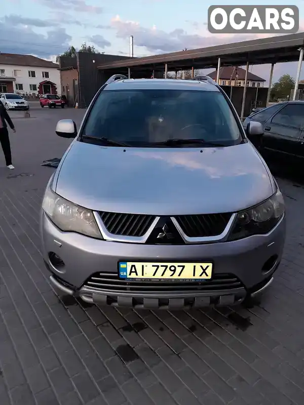 Позашляховик / Кросовер Mitsubishi Outlander XL 2008 3 л. Автомат обл. Київська, Березань - Фото 1/21