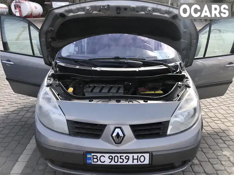 Минивэн Renault Scenic 2004 2 л. Ручная / Механика обл. Львовская, location.city.bibrka - Фото 1/21