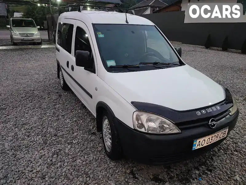 Мінівен Opel Combo 2006 1.3 л. Ручна / Механіка обл. Закарпатська, Рахів - Фото 1/21