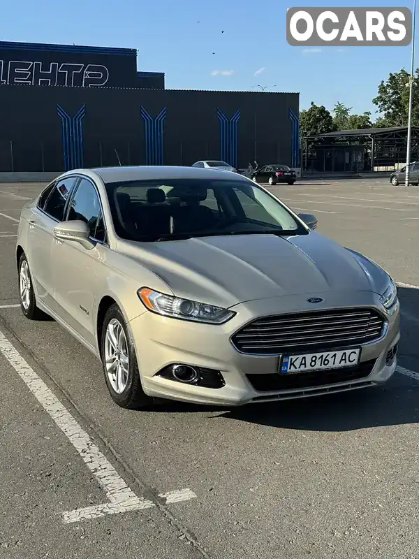 Седан Ford Fusion 2015 1.8 л. Автомат обл. Киевская, Киев - Фото 1/21