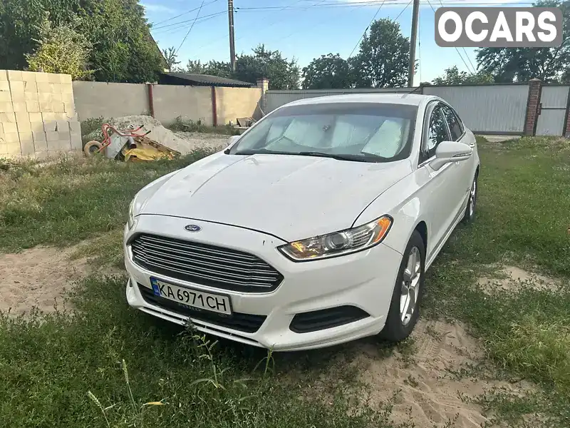 Седан Ford Fusion 2013 2.49 л. Автомат обл. Киевская, Киев - Фото 1/8