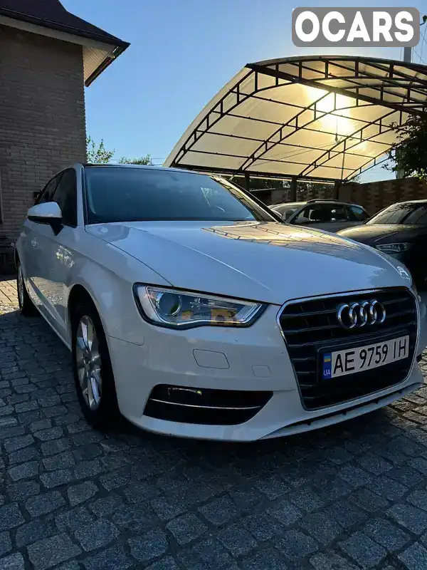 Хэтчбек Audi A3 2015 1.6 л. обл. Днепропетровская, Днепр (Днепропетровск) - Фото 1/15