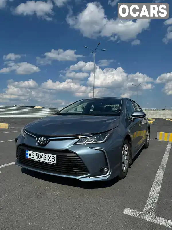 Седан Toyota Corolla 2019 1.6 л. Варіатор обл. Львівська, Львів - Фото 1/21