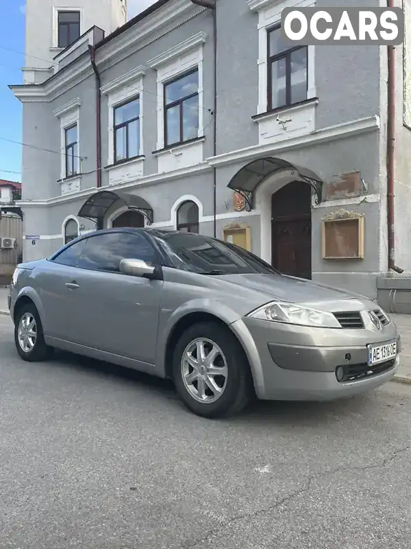 Кабріолет Renault Megane 2004 1.9 л. Ручна / Механіка обл. Чернівецька, Чернівці - Фото 1/16