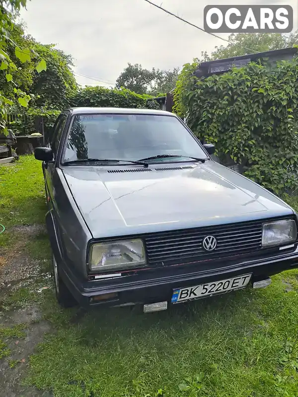 Седан Volkswagen Jetta 1988 1.3 л. Ручная / Механика обл. Ровенская, location.city.klevan - Фото 1/10