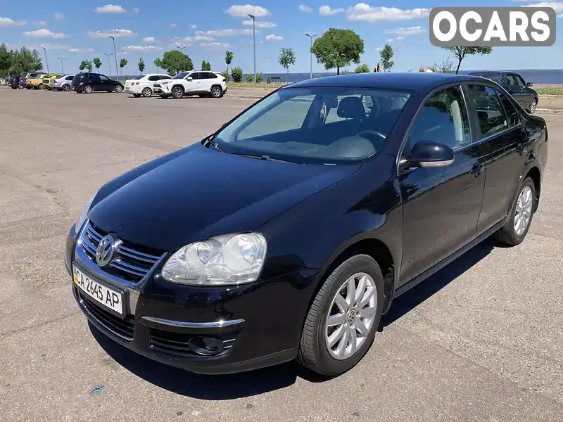 Седан Volkswagen Jetta 2008 1.6 л. Автомат обл. Черкаська, Черкаси - Фото 1/15