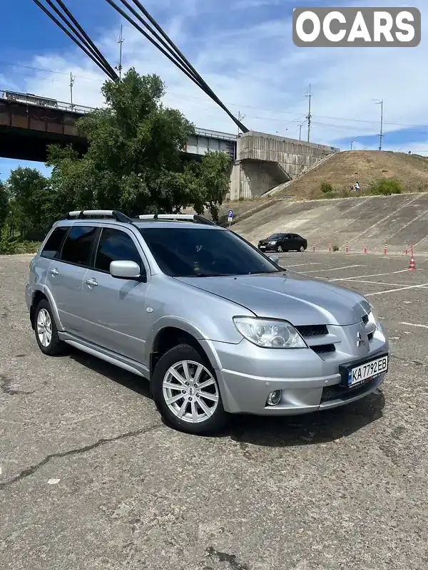 Внедорожник / Кроссовер Mitsubishi Outlander 2007 2.38 л. Автомат обл. Киевская, Киев - Фото 1/8