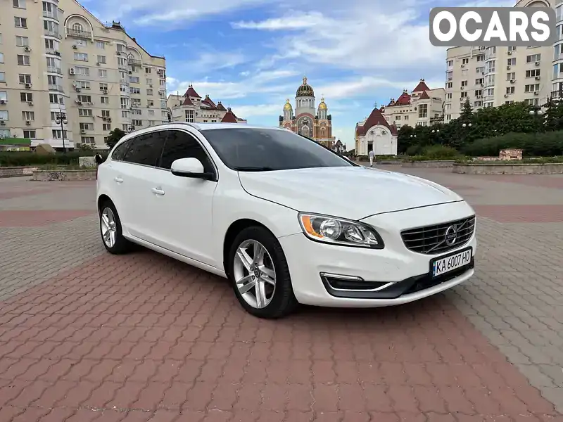 Універсал Volvo V60 2014 2.5 л. Автомат обл. Київська, Київ - Фото 1/21