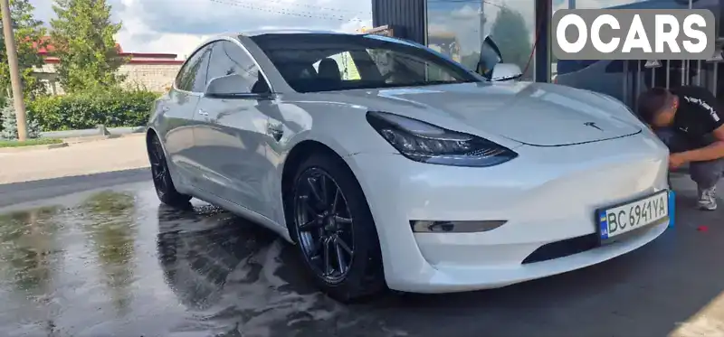 Седан Tesla Model 3 2018 null_content л. Автомат обл. Львовская, Львов - Фото 1/12