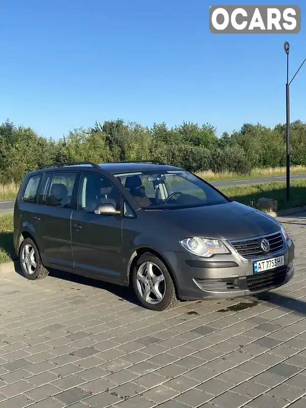 Мінівен Volkswagen Touran 2008 null_content л. Ручна / Механіка обл. Івано-Франківська, Бурштин - Фото 1/21