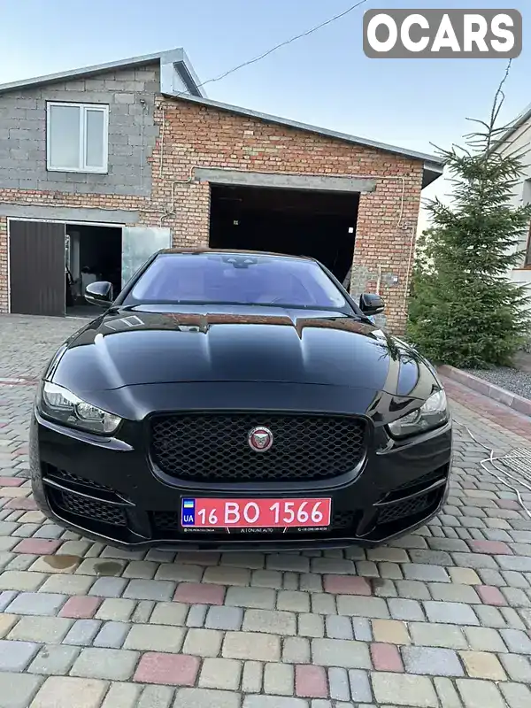 Седан Jaguar XE 2018 2 л. Автомат обл. Тернопільська, Підволочиськ - Фото 1/21