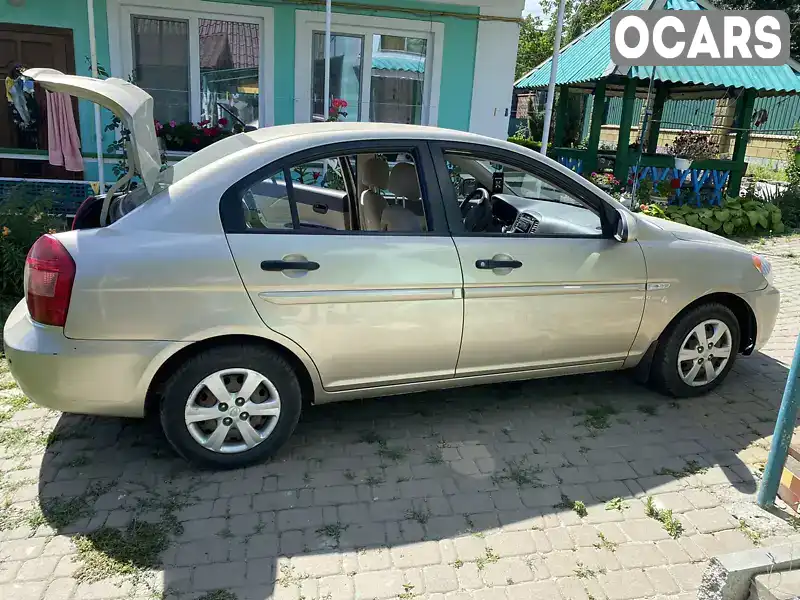 Седан Hyundai Accent 2008 1.4 л. Ручная / Механика обл. Киевская, Киев - Фото 1/12