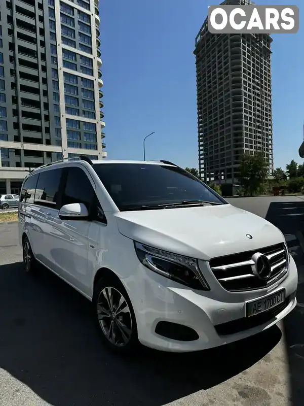 Минивэн Mercedes-Benz V-Class 2015 2.14 л. Автомат обл. Днепропетровская, Днепр (Днепропетровск) - Фото 1/21