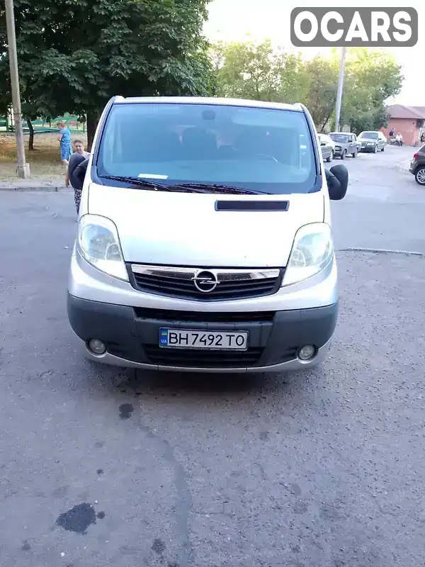 Мінівен Opel Vivaro 2007 2 л. обл. Одеська, Южне (Південне) - Фото 1/21