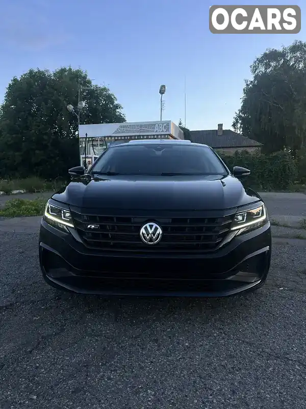 Седан Volkswagen Passat 2019 2 л. Автомат обл. Полтавська, Пирятин - Фото 1/21