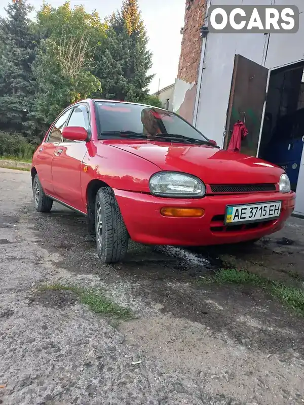 Седан Mazda 121 1993 1.32 л. Ручная / Механика обл. Днепропетровская, Каменское (Днепродзержинск) - Фото 1/4