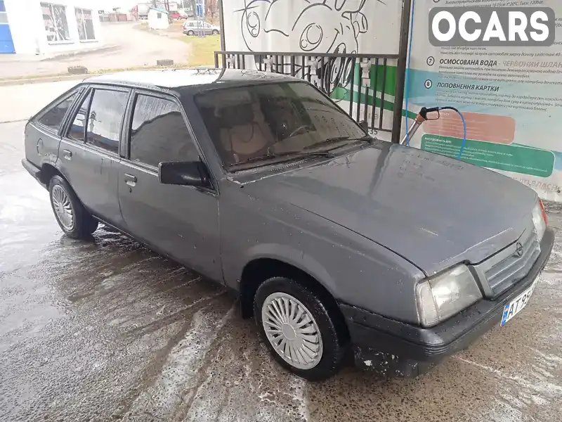 Хетчбек Opel Ascona 1987 1.6 л. Ручна / Механіка обл. Івано-Франківська, Івано-Франківськ - Фото 1/10