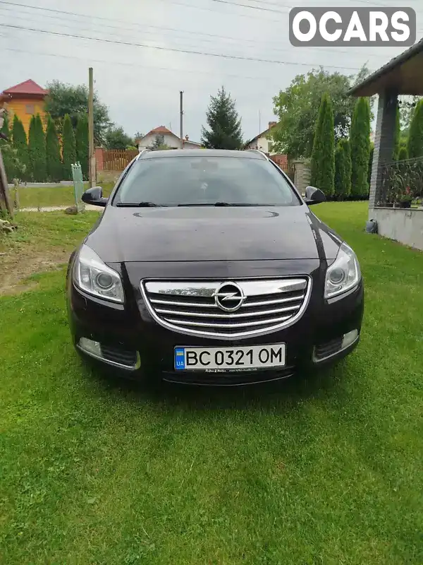 Универсал Opel Insignia 2009 2 л. Автомат обл. Львовская, Самбор - Фото 1/9