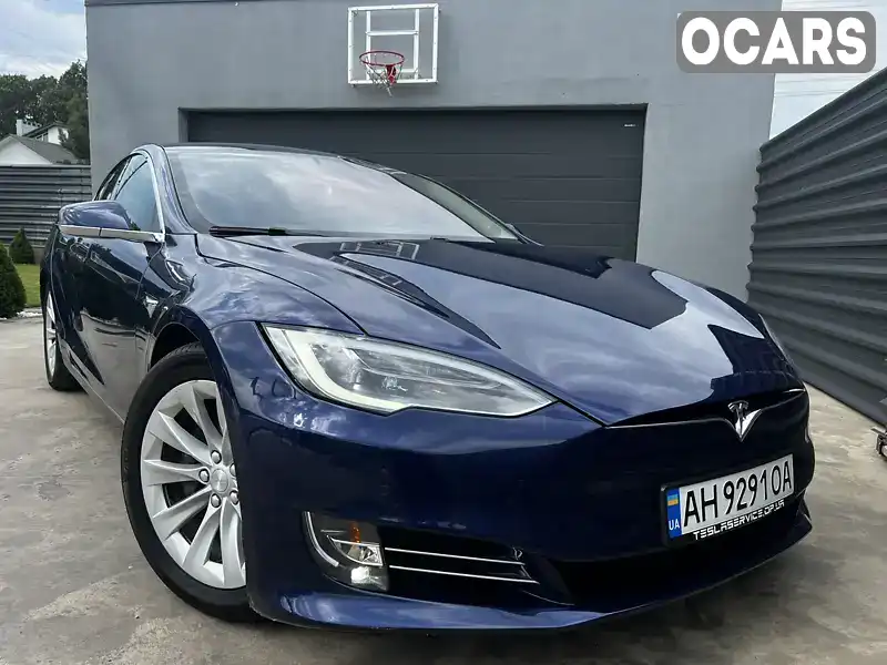 Ліфтбек Tesla Model S 2016 null_content л. обл. Дніпропетровська, Дніпро (Дніпропетровськ) - Фото 1/17