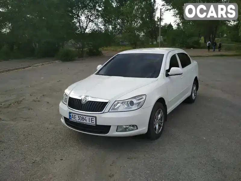 Ліфтбек Skoda Octavia 2011 1.6 л. Ручна / Механіка обл. Дніпропетровська, Дніпро (Дніпропетровськ) - Фото 1/17