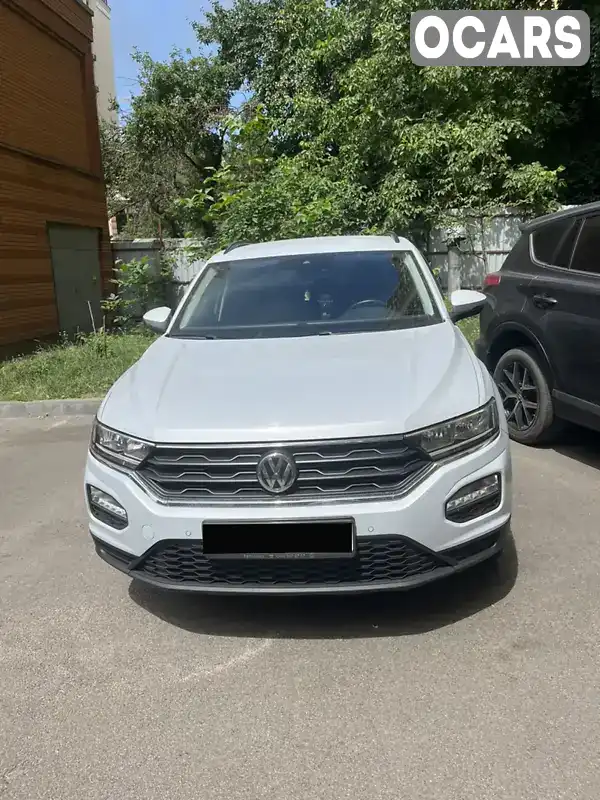 Позашляховик / Кросовер Volkswagen T-Roc 2019 1.5 л. Автомат обл. Київська, Київ - Фото 1/3