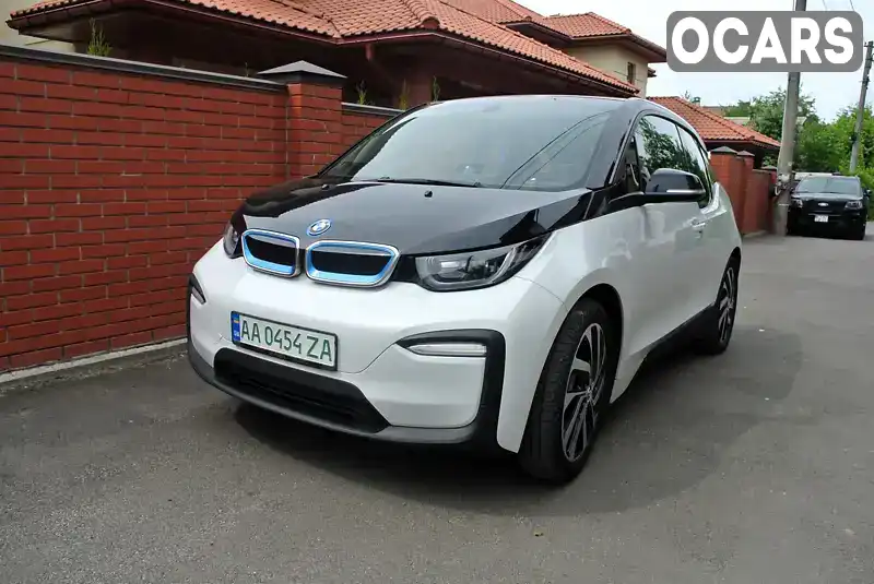 Хэтчбек BMW I3 2018 null_content л. Автомат обл. Киевская, Киев - Фото 1/14