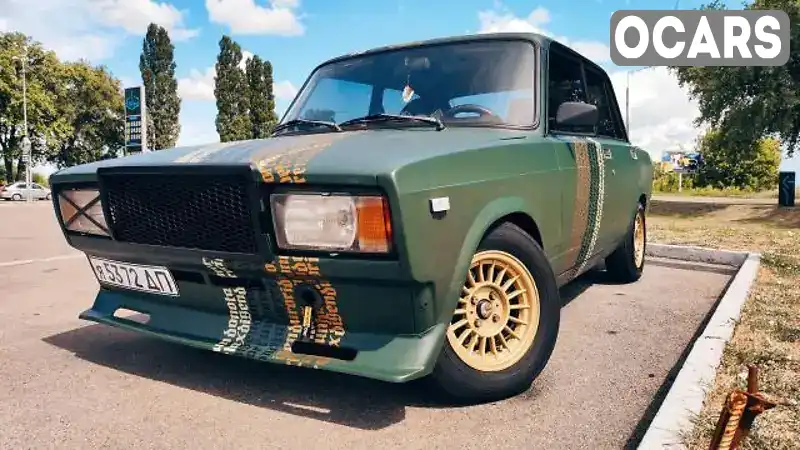 Седан ВАЗ / Lada 2107 1985 1.5 л. Ручная / Механика обл. Днепропетровская, Днепр (Днепропетровск) - Фото 1/9