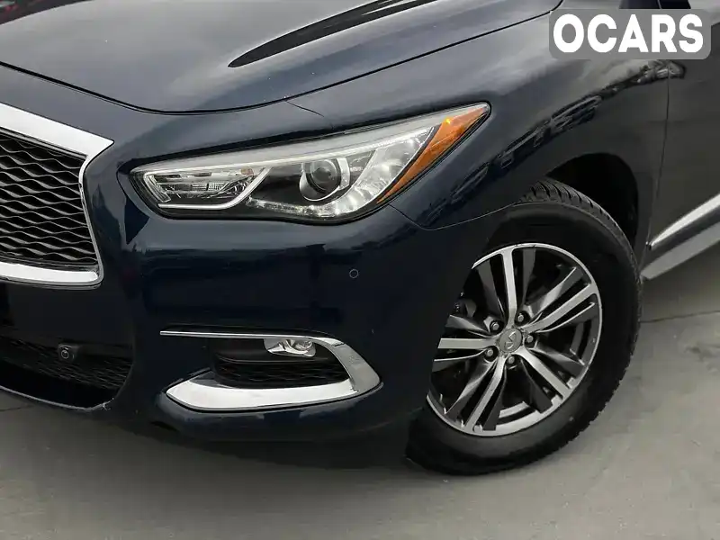 Внедорожник / Кроссовер Infiniti QX60 2016 3.5 л. Вариатор обл. Ровенская, Ровно - Фото 1/21