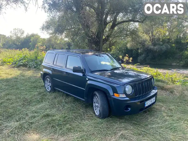 Внедорожник / Кроссовер Jeep Patriot 2008 2.36 л. Вариатор обл. Закарпатская, Ужгород - Фото 1/21