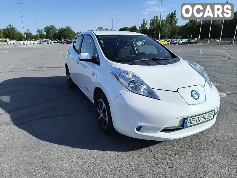 Хэтчбек Nissan Leaf 2014 null_content л. Автомат обл. Днепропетровская, Днепр (Днепропетровск) - Фото 1/17