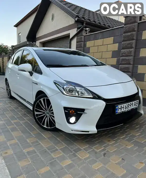 Хетчбек Toyota Prius 2015 1.8 л. Автомат обл. Одеська, Болград - Фото 1/21