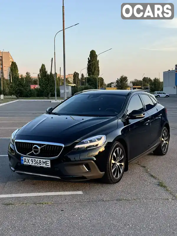 Хэтчбек Volvo V40 Cross Country 2018 1.4 л. Автомат обл. Полтавская, Кременчуг - Фото 1/21