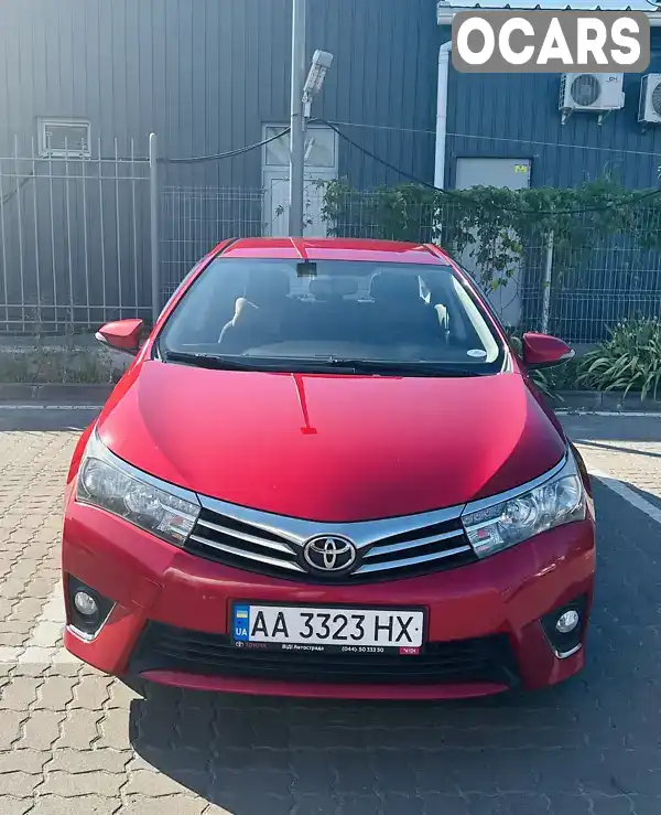 Седан Toyota Corolla 2015 1.6 л. Варіатор обл. Київська, Київ - Фото 1/12